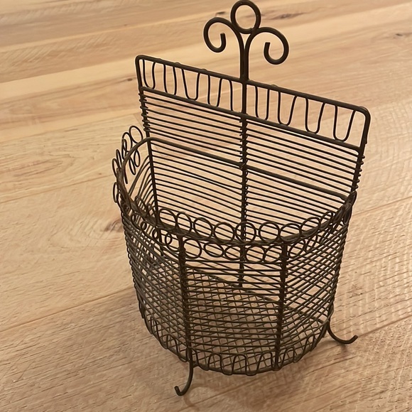 Rustic Carry All. - Picture 6 of 14